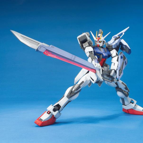 BAN2028922 BANDAI MG GAT-X105 Launcher / Sword Strike Gundam