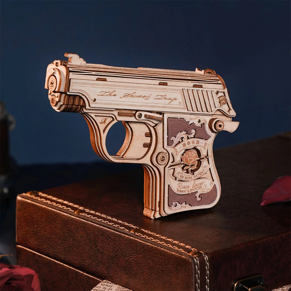ROELQ502 ROBOTIME ROKR Mini Toy Gun (Shoots Rubber Bands) Wooden