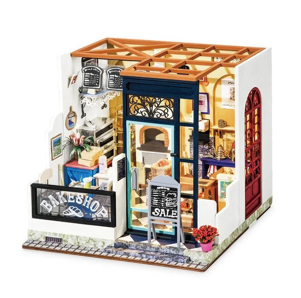 ROEDG143 ROBOTIME Rolife Nancy's Bake Shop Miniature Dollhouse Kit