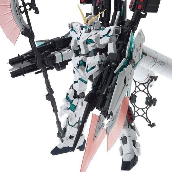 BAN2133286 BANDAI MG Full Armor Unicorn Gundam Ver. KA