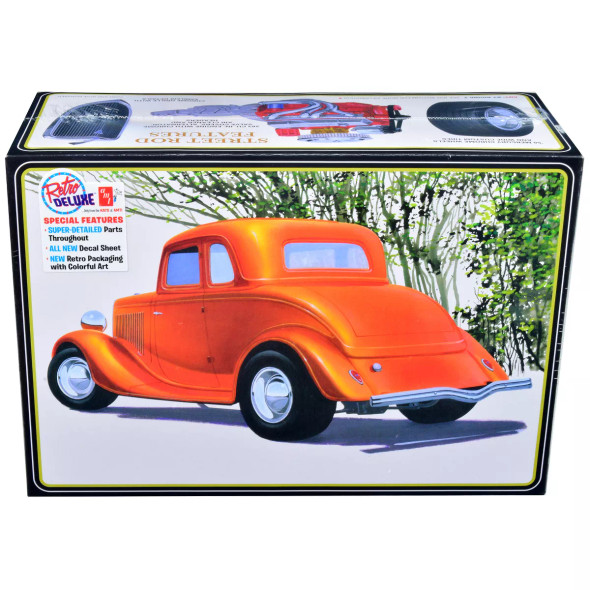 AMT1384 AMT 1/25 1934 Ford Street Rod 5-Window Coupe Scale Model