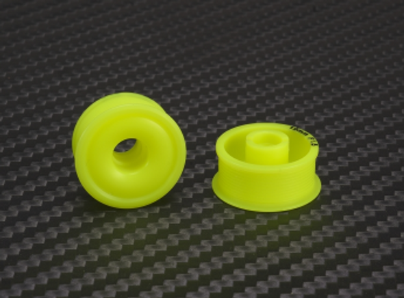 PNRMR2089F15-19 PN RACING Mini-Z 2WD Machine Delrin Cut Yellow Formula 8.5x19mm Flanged Wheel F1.5