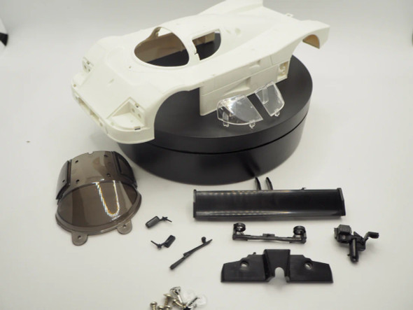 SHRCSH0503 SILVER HORSE Mbz C9 Sauber - Unpainted Body