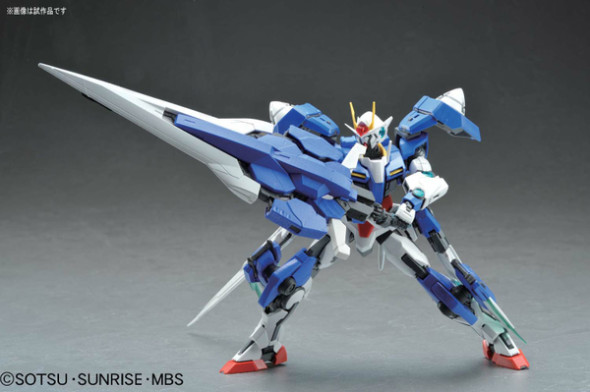 BAN2125945 BANDAI 1/100 MG 00 Gundam Seven Sword/G
