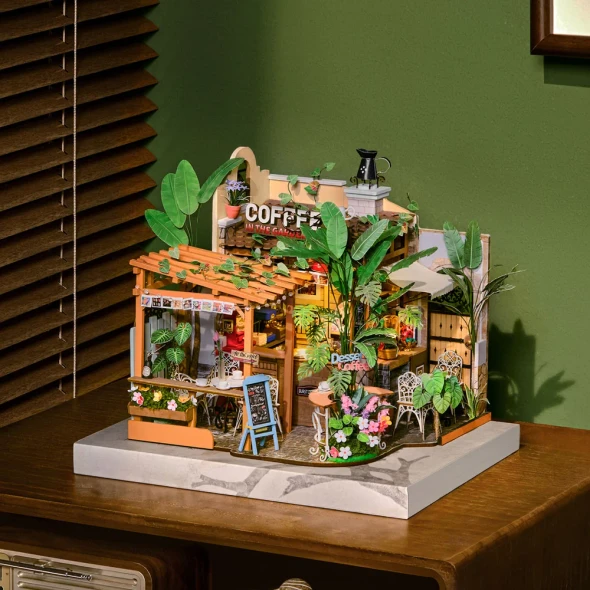 ROEDH201 ROBOTIME Rolife Leafree Café DIY Miniature House