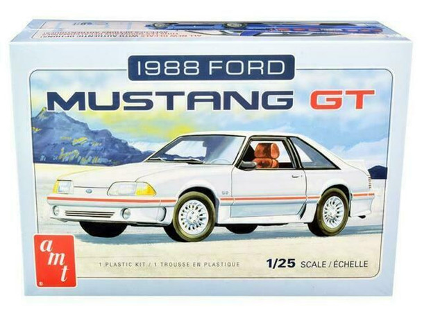 AMT1216M AMT 1/25 1988 Ford Mustang
