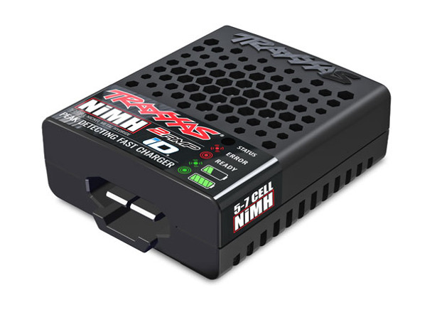 TRA2949 TRAXXAS 2-Amp 20W USB-C Charging Innovation with Traxxas iD® Technology