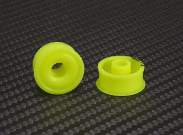 PNRMR2089F15-19 PN RACING Mini-Z 2WD Machine Delrin Cut Yellow Formula 8.5x19mm Flanged Wheel F1.5