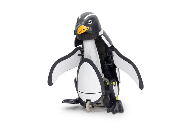 TAM70271 TAMIYA Walking & Swimming Penguin