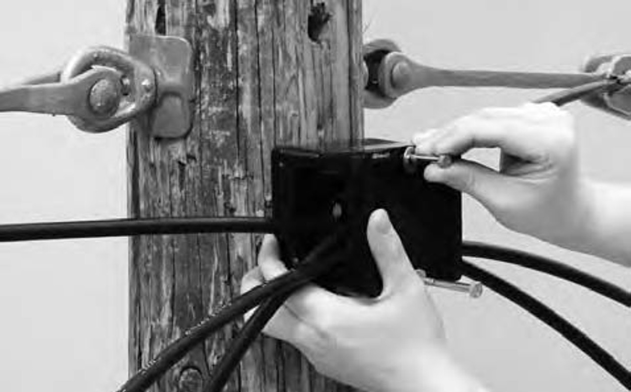 PLP 710011124T FIBERLIGN IN-SPAN STORAGE WITH 50 CABLE TIES NEW