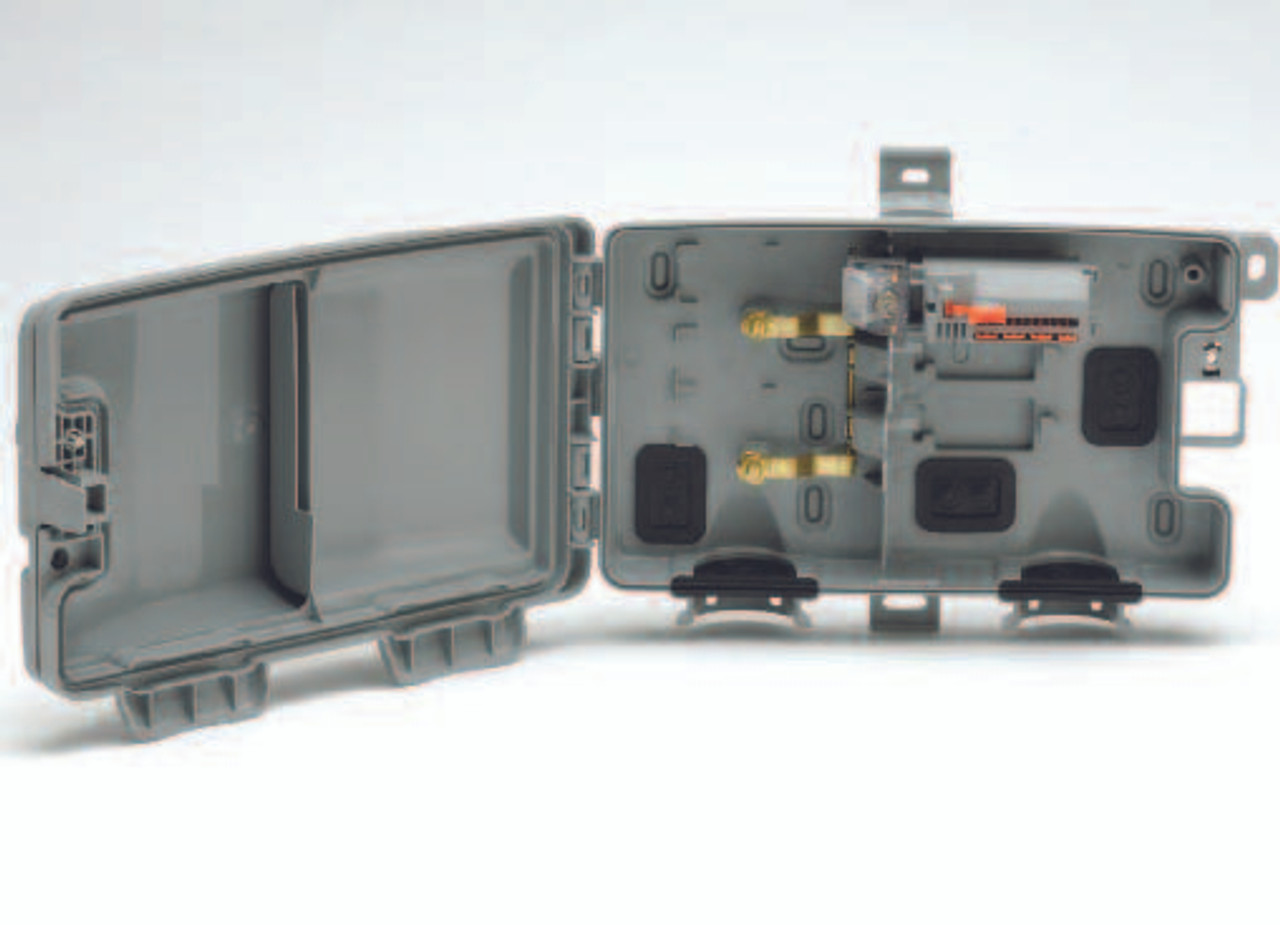 CORNING UNI-3003-13U1 1-LINE NID EXPANDABLE TO 3 LINES W/TANDACTION HYBRID PROTECTOR NEW