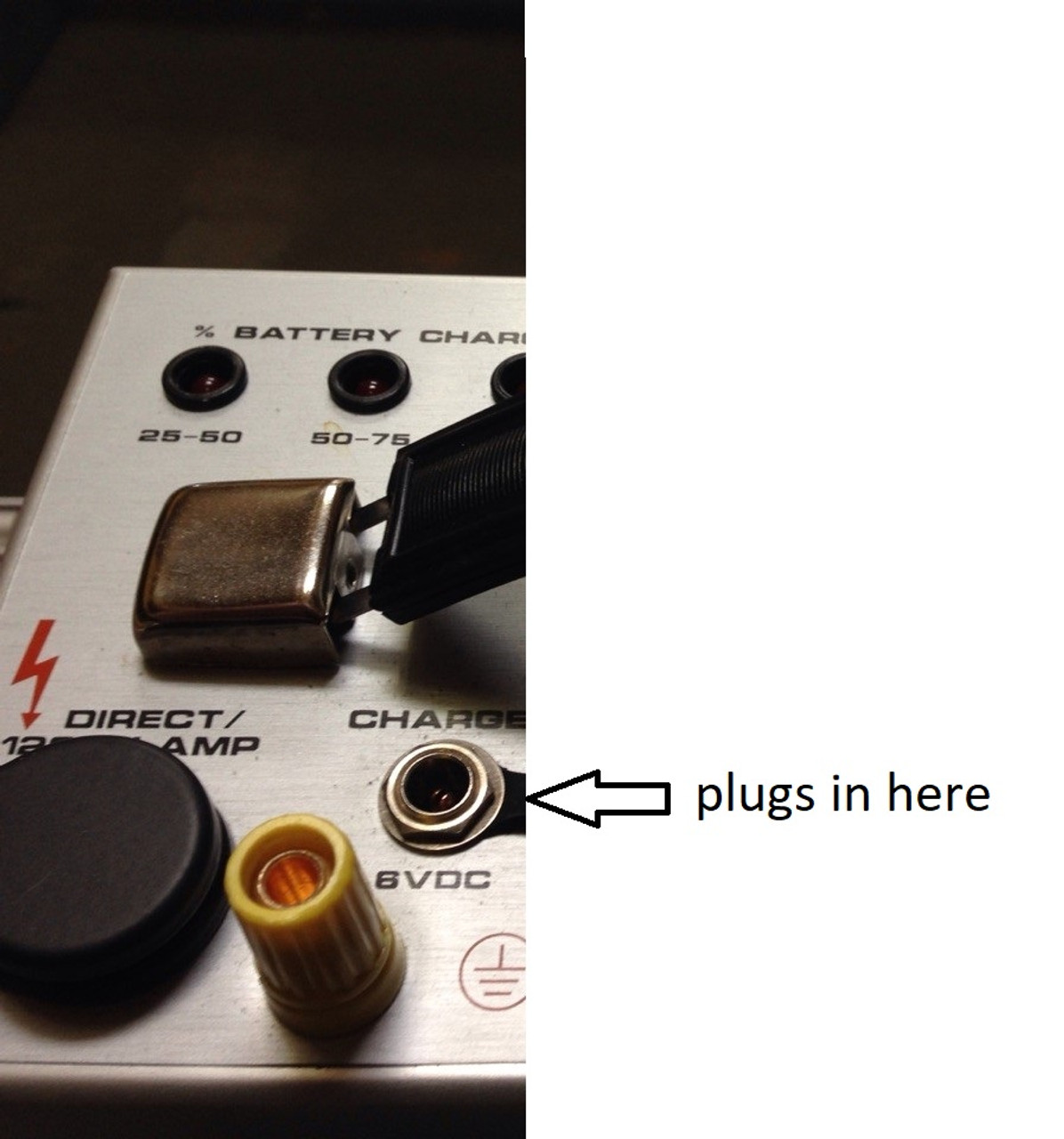 CHARGER FOR METROTECH 850 NEW STYLE PLUGS INTO FLUSH MOUNT RECEPTACLE