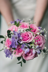 Tips for Sending Wedding Flowers as a Gift to the Bride and Groom