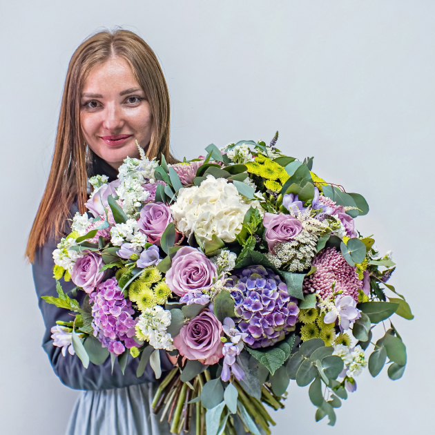 Florists Near Me in West Hampstead