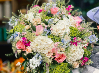 Shop luxury hand-tied bouquets