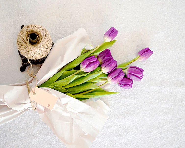 tulips-bouquet.jpg tulips-bouquet.jpg