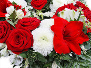 roses nad chrysanthemum funeral posy