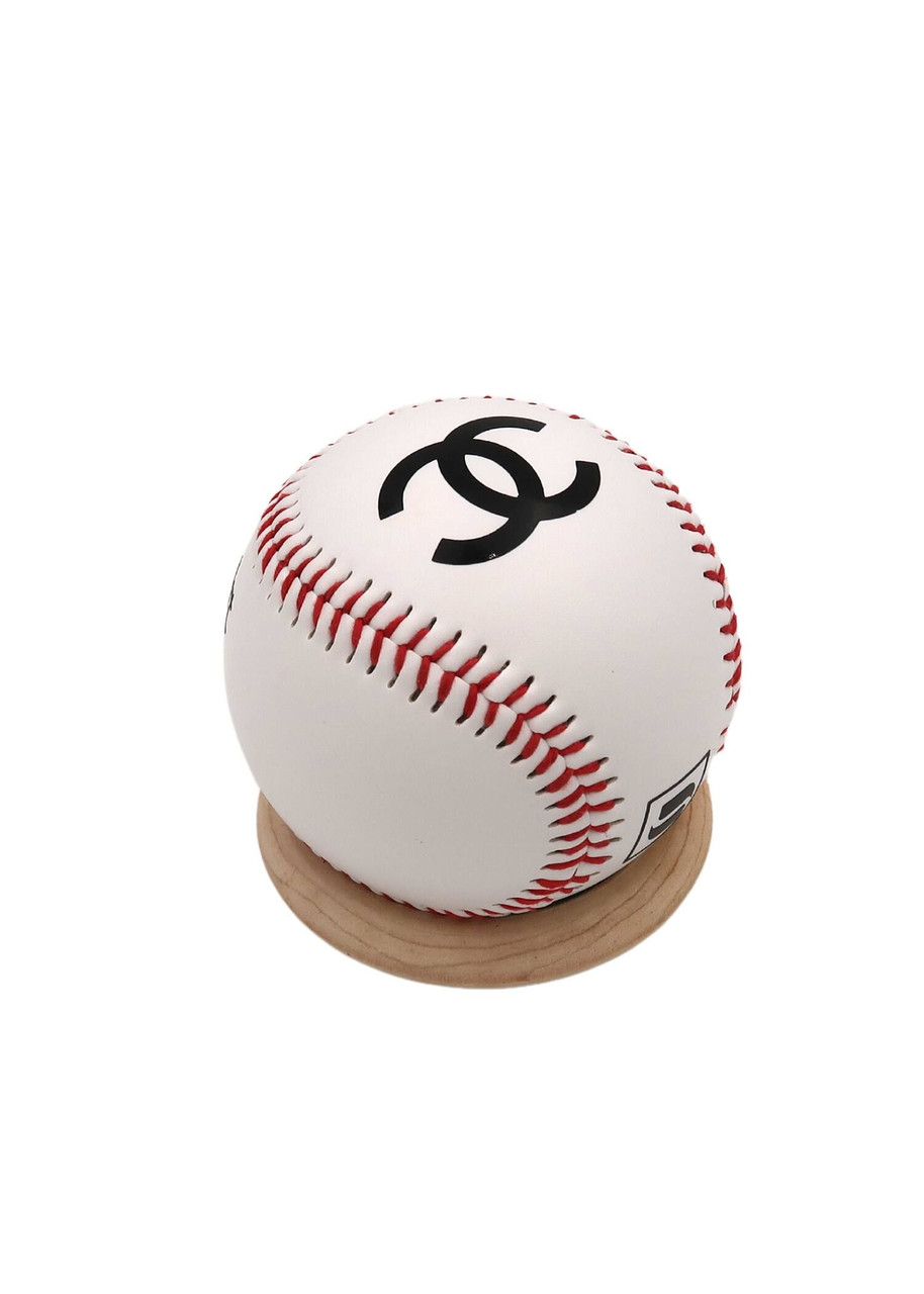 JALER FINE ART Balle de Baseball Chanel - Design by Jaler - Europe