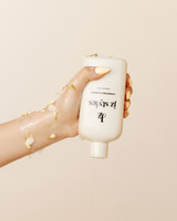 Hydrating healthy and clean Shampoo for all hair types and hair extensions
