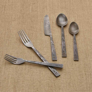 Bear Tracks Flatware 5-Piece Silverware Set - 762242424470