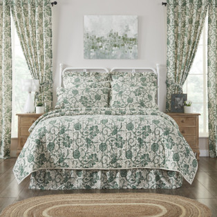 Dorset Green Floral Quilt - 840233904702