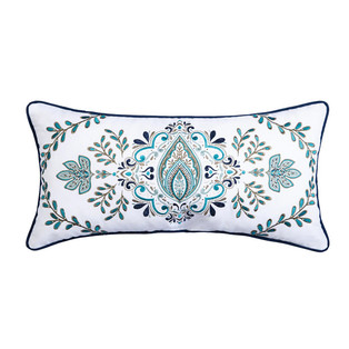 Bailey Medallion Pillow - 08246377924