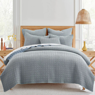 Mills Waffle Chambray Quilt Set - With Shams -