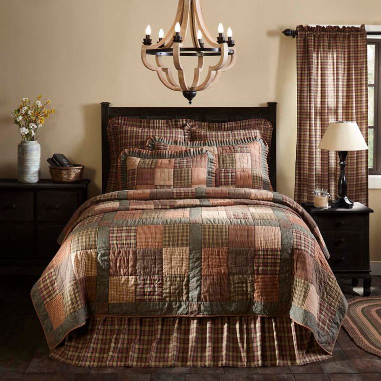 Crosswoods Red Plaid Quilt | Country Village Shoppe