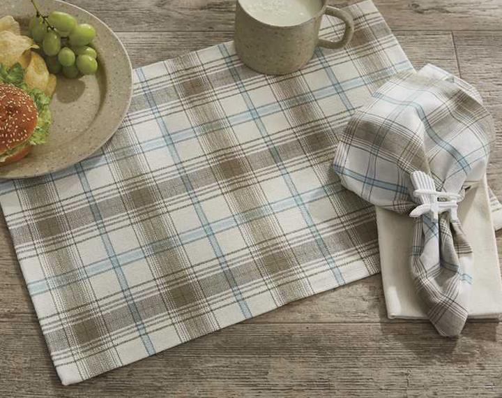 Lake Livin' Kitchen & Dining Collection