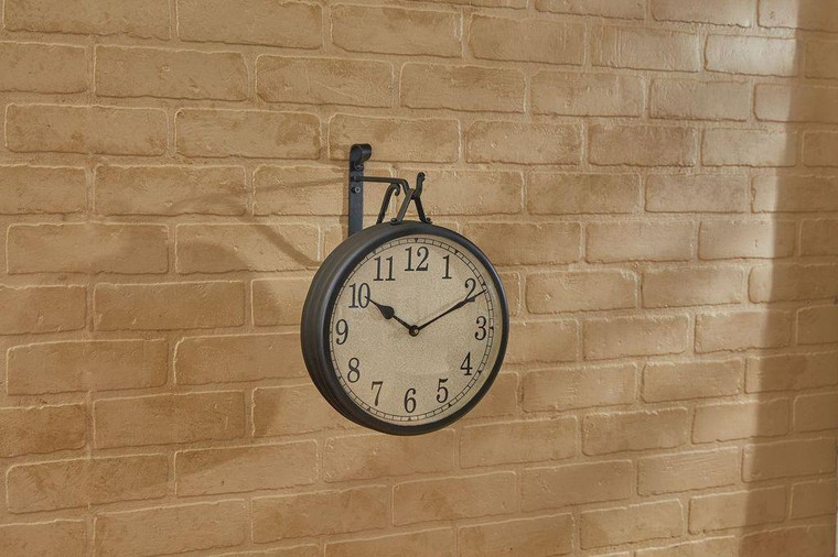 Hanging Clock With Iron Hook - 762242000568