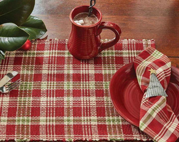 Holly Berry Kitchen & Dining Collection