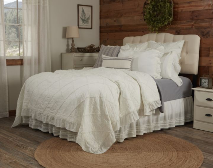 Kathryn Bedding Collection