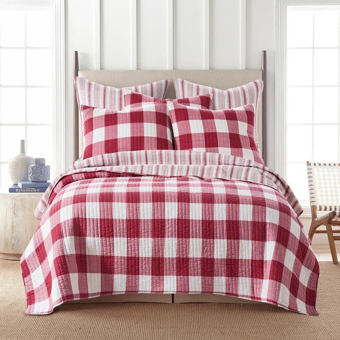 Camden Red Quilt Set - With Shams