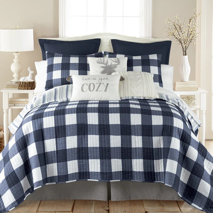 Camden Navy Quilt Set - With Shams