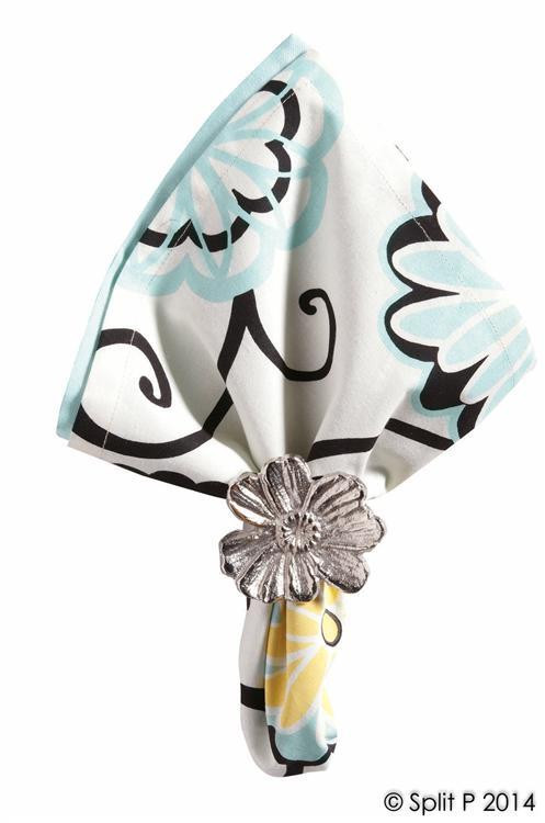 Small Metal Flower Napkin Rings - Set of 6