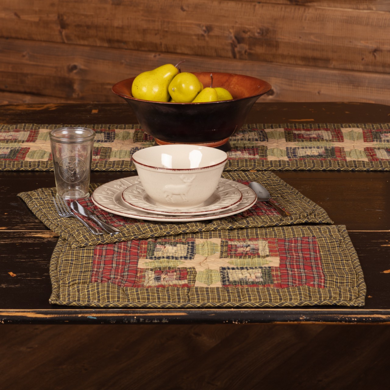 Tea Cabin Quilted Placemats - Thumbnail 2