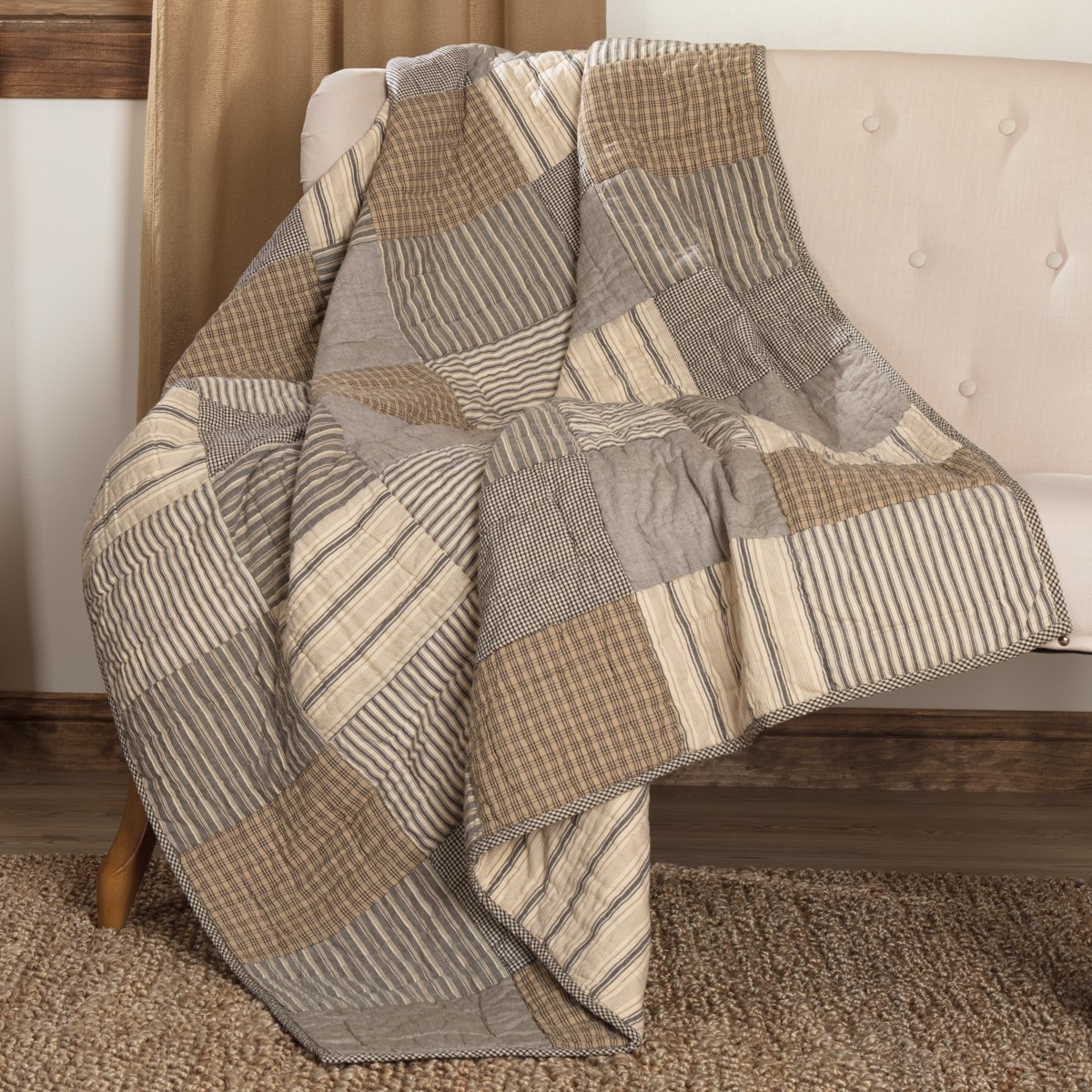 Sawyer Mill Charcoal Quilted Throw - Block - Thumbnail 2