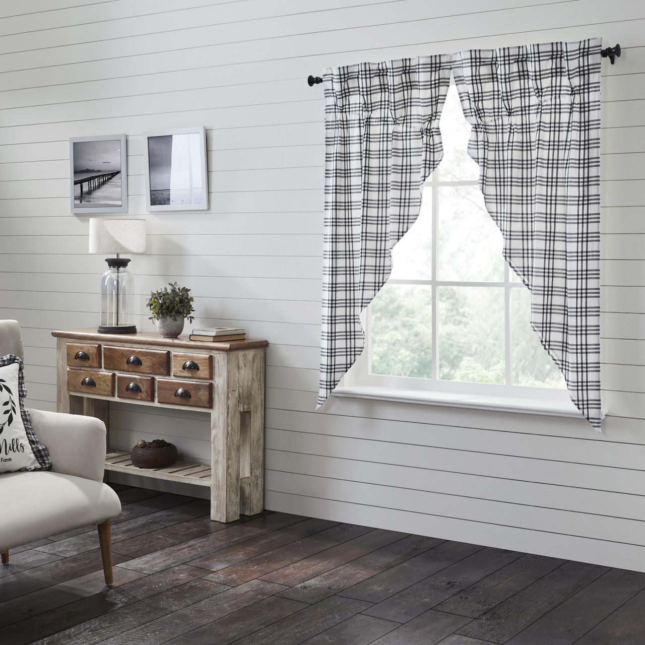 Sawyer Mill Black Plaid Prairie Gathered Curtains - Thumbnail 2