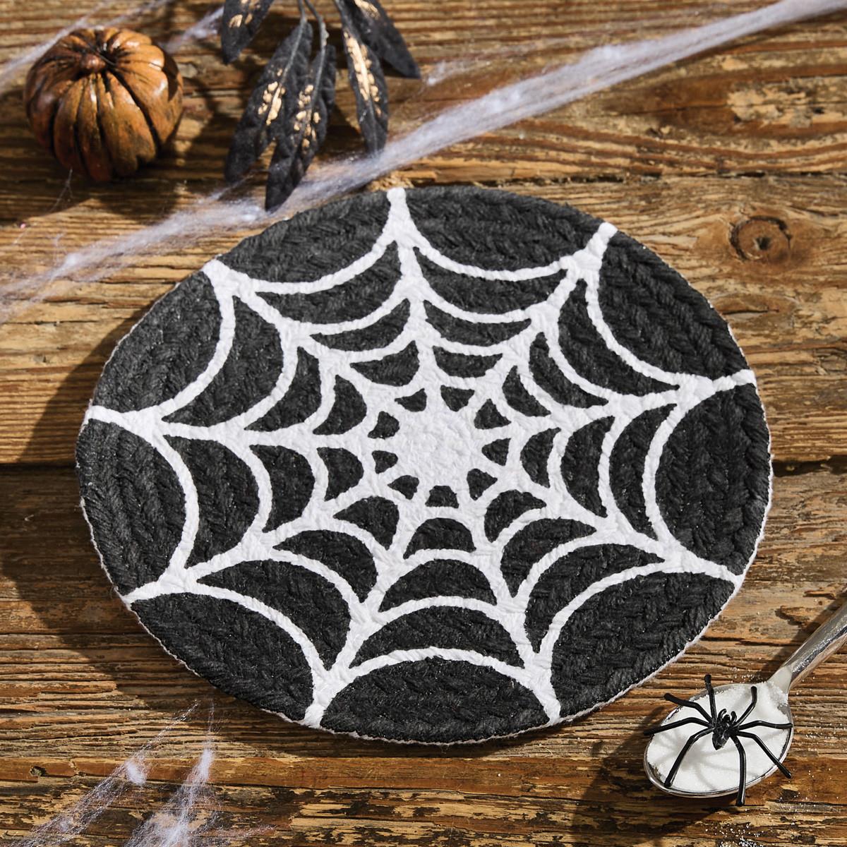 Spider Web Trivets - Round Set of 2 - Thumbnail 2