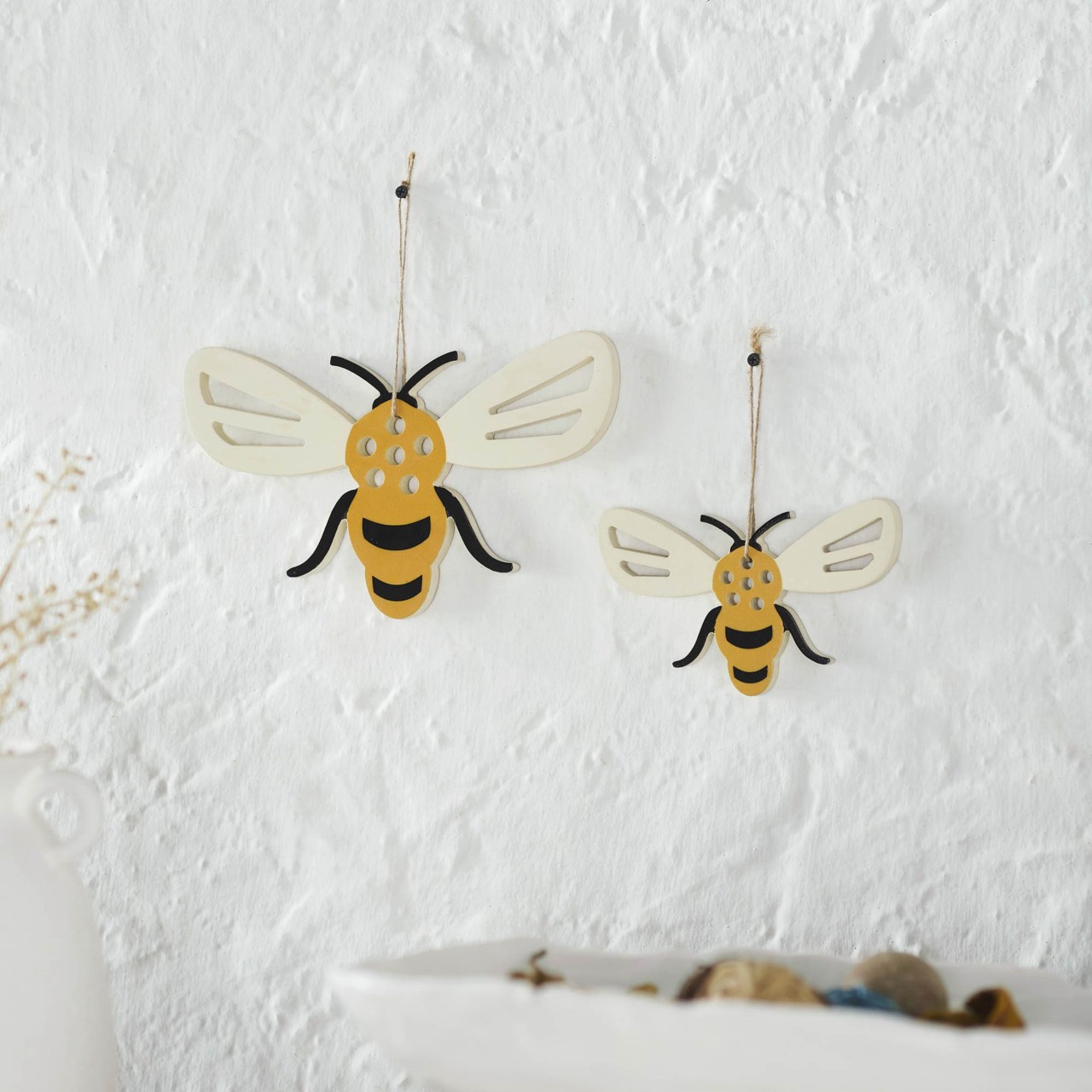 Buzzy Bees Wall Hanging - Thumbnail 2