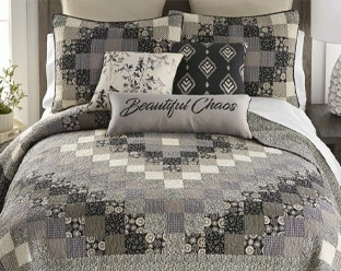 Lexington Trip Bedding