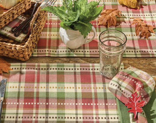 Winfield Kitchen & Dining Collection