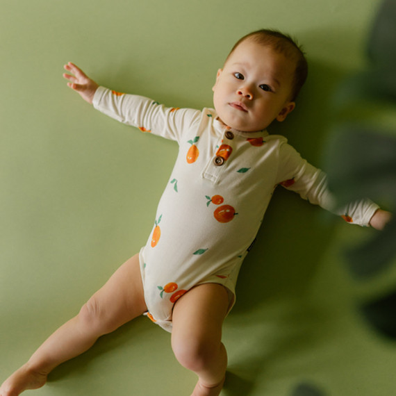 Long Sleeve Buttoned Bodysuit - Clementine