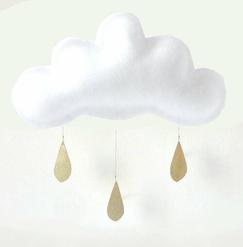 The Butter Flying Spring Cloud - White