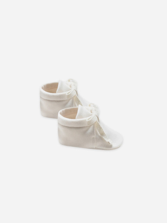 Quincy Mae Baby Booties - Ivory Quincy Mae Baby Booties - Ivory