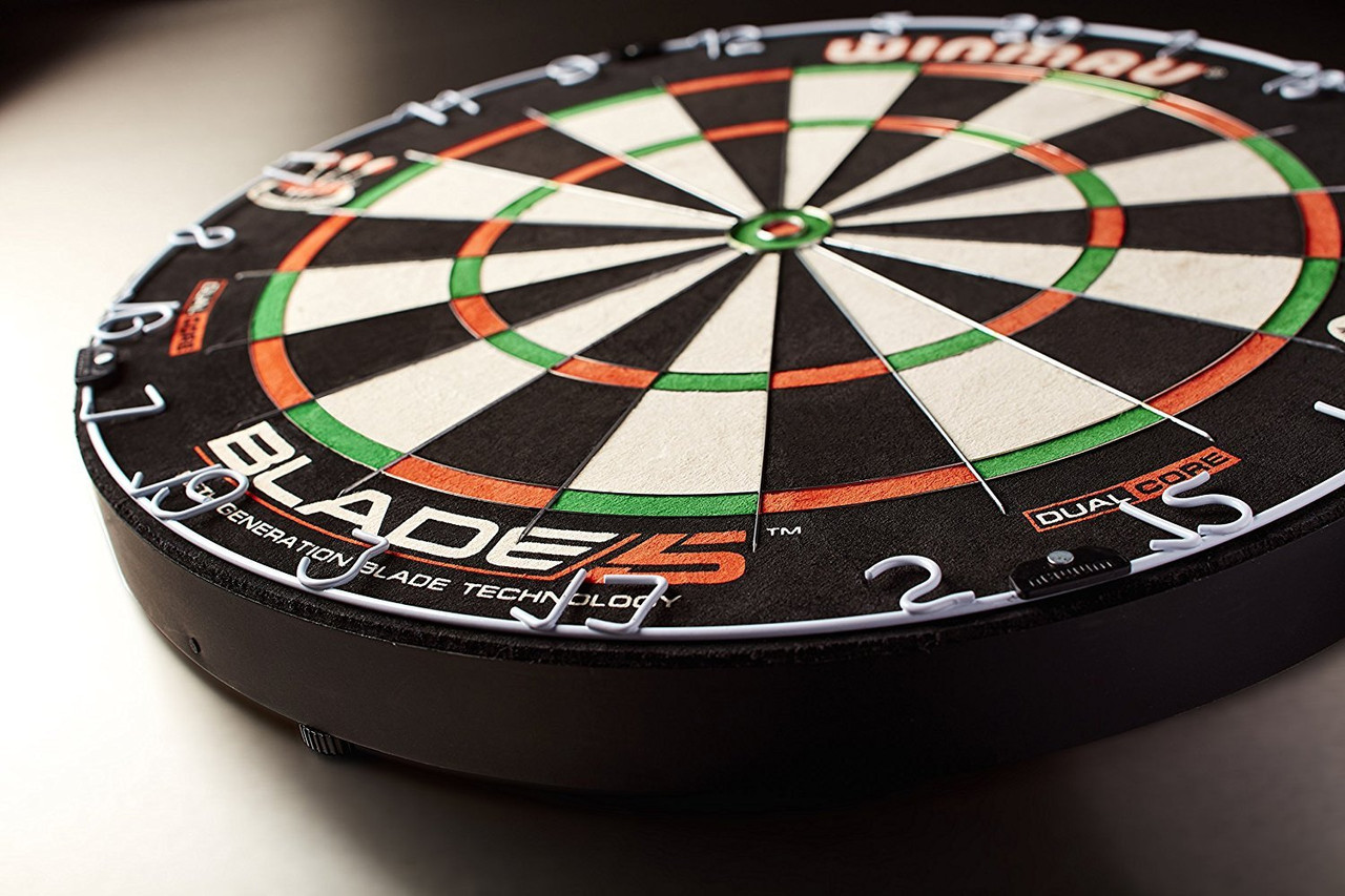 誠実】 ダーツ BLADE5DUALCORE WINMAU ダーツ - findbug.io