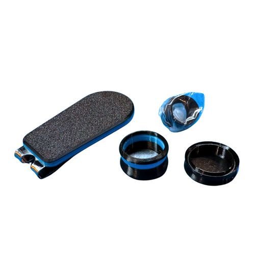 Clack Attack Round Magnetic Chalk Holder - Blue/Black Clack Attack Round Magnetic Chalk Holder - Blue/Black