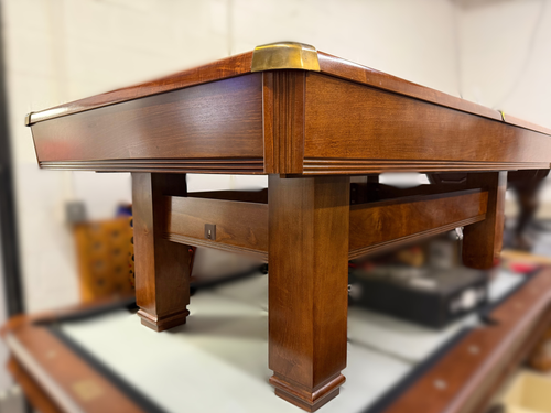 Pre-Owned 7' Brunswick Hawthorn Pool Table Pre-Owned 7' Brunswick Hawthorn Pool Table