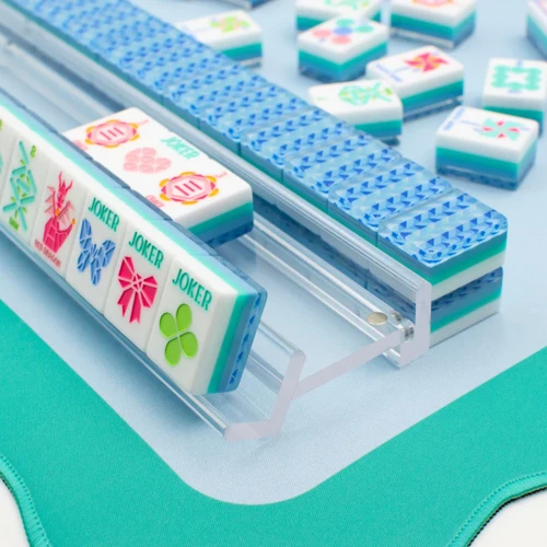 Mahjong Wavy Mat -  Blue Center/Green Scallop