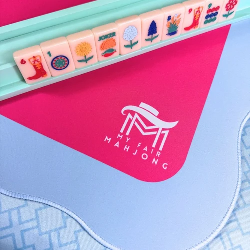 Mahjong Wavy Mat - Green Center/Pink Scallop